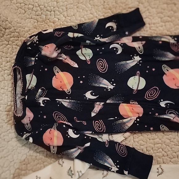 Baby sleeper onsies - Picture 4 of 4